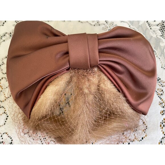 Vintage 1950s Brown Mink Fur Hat With Satin Bow Netting main image 6